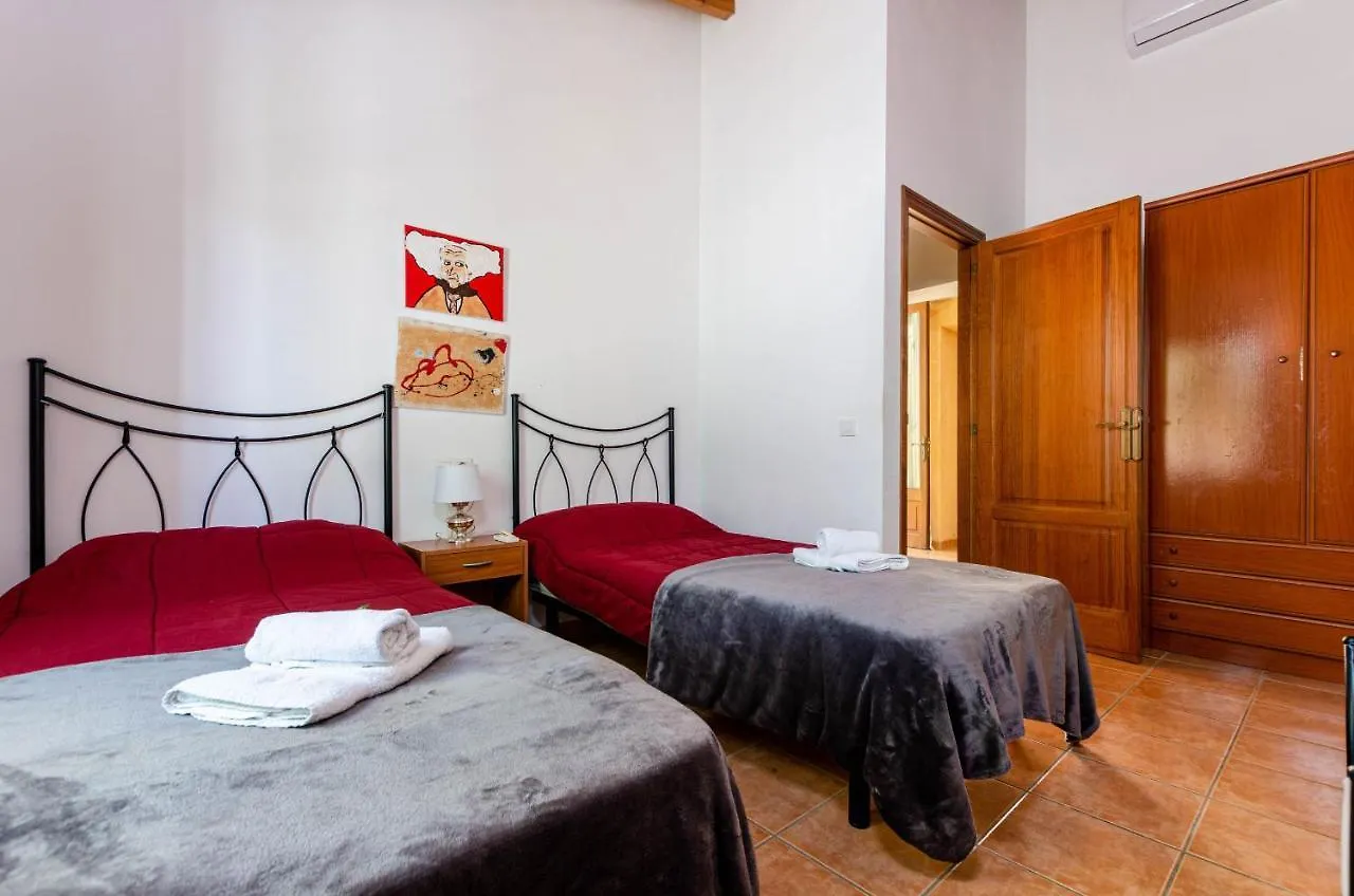 Yourhouse Ermita Villa Inca  0*, Inca (Mallorca)